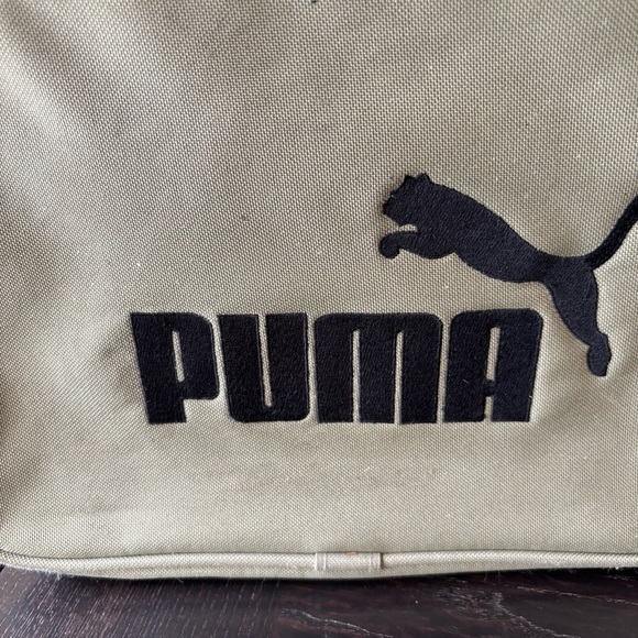 Puma tan black Sling Crossbody pack - Picture 2 of 13